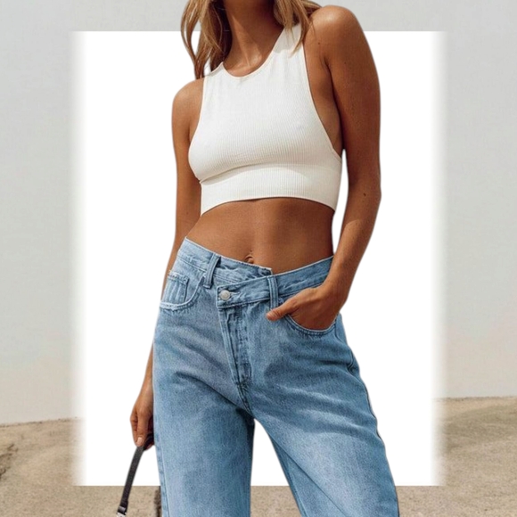 Princess Polly Holly Asymmetric Straight Leg Jean Light Wash Denim Womens Size 4 - Picture 1 of 9